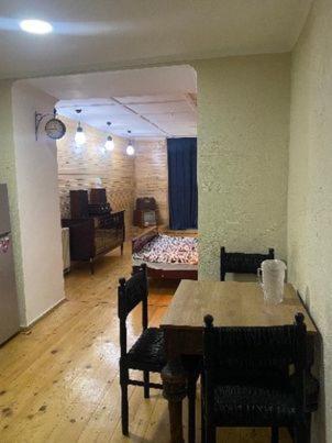 Guest House Kipiani Tbilissi Extérieur photo