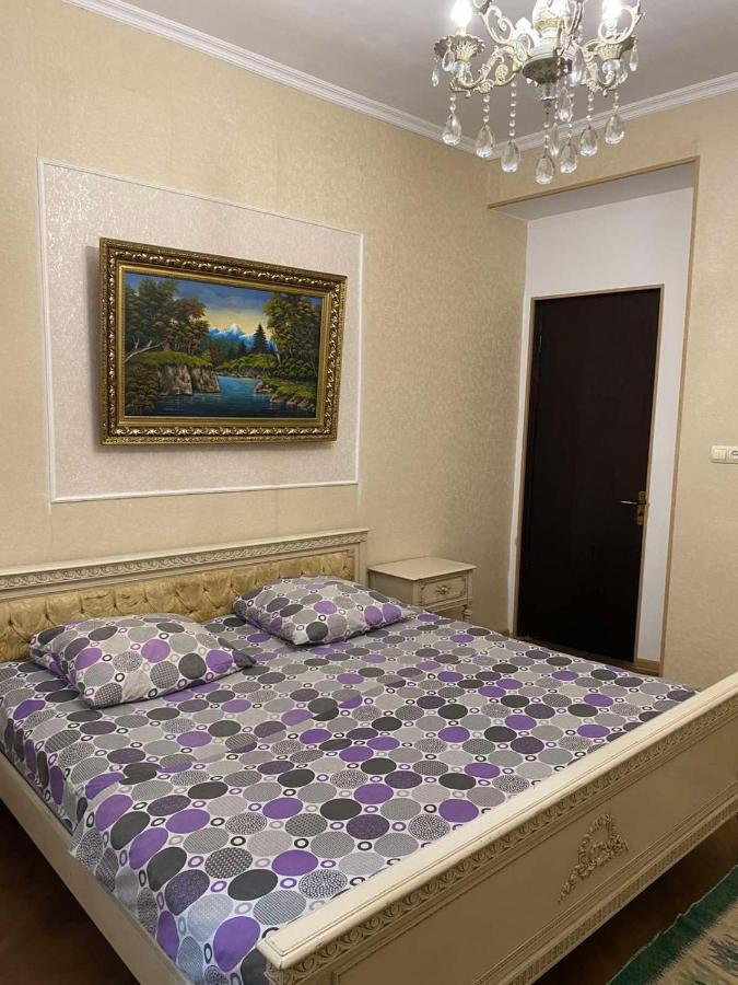 Guest House Kipiani Tbilissi Extérieur photo