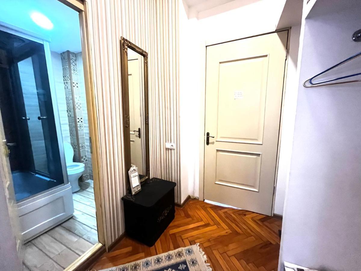 Guest House Kipiani Tbilissi Extérieur photo