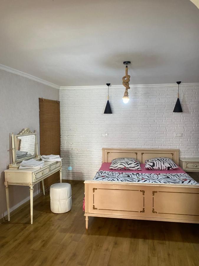 Guest House Kipiani Tbilissi Extérieur photo